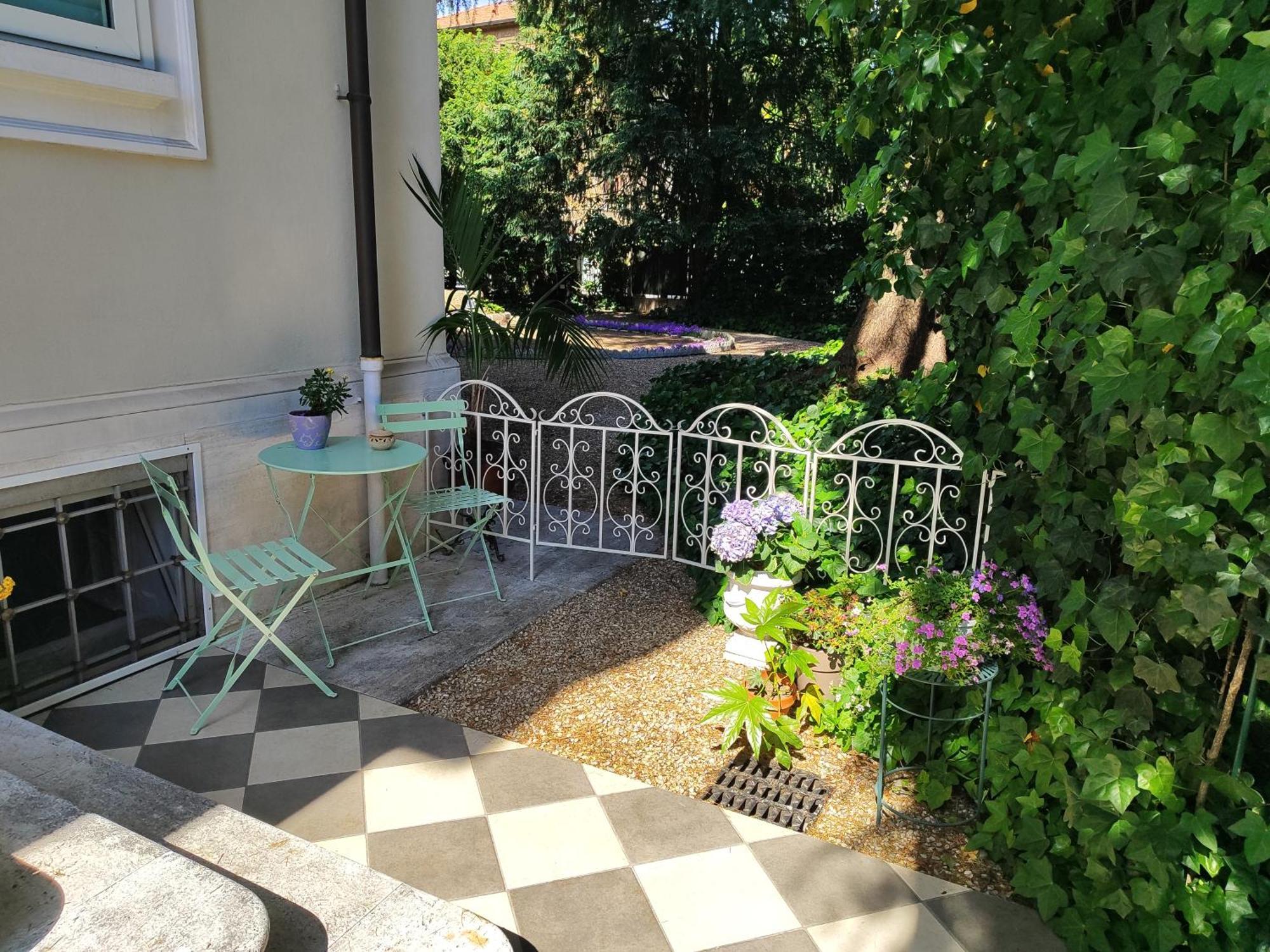 Casa Valli Reggio Emilia Exteriér fotografie